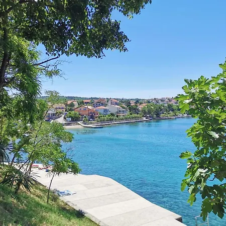 Guest house Mara I. 3*