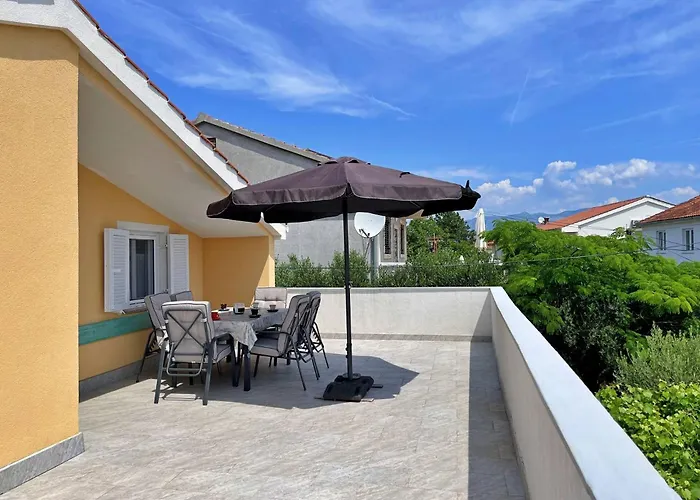 Gostinjska kuća Mara I. 3*