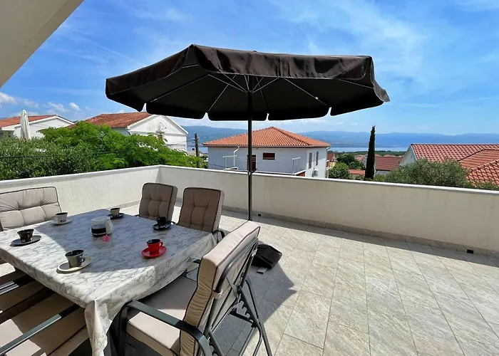 Gostinjska kuća Mara I. Silo (Krk)